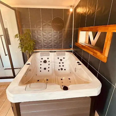 Hotel L'1Timiste à Neuilly-Plaisance Extérieur photo