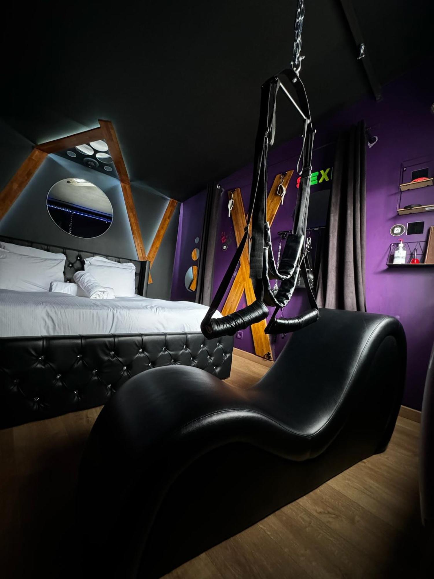 L'1timiste Love hotel Neuilly-Plaisance